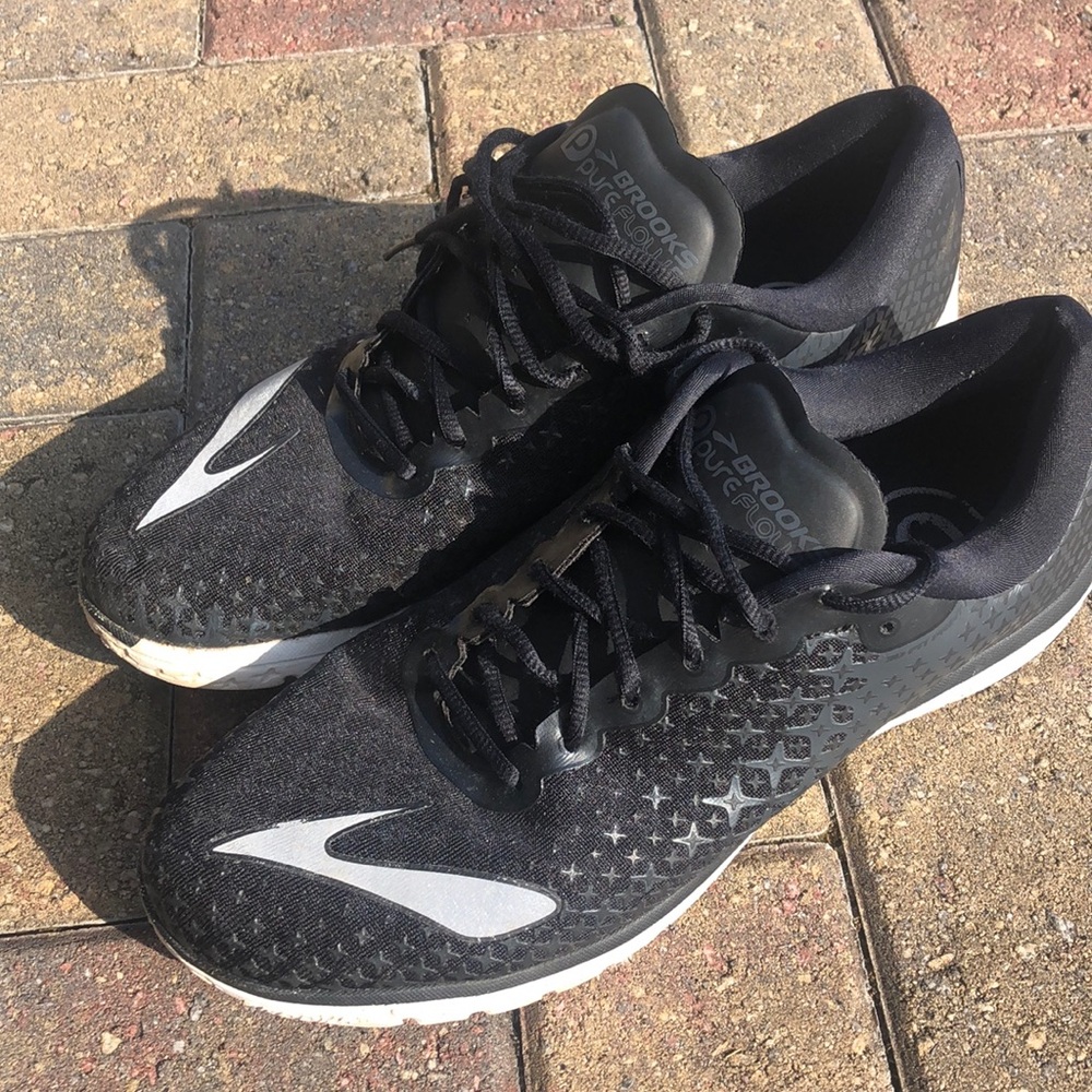 Brooks PureFlow Size 12 Great Condition